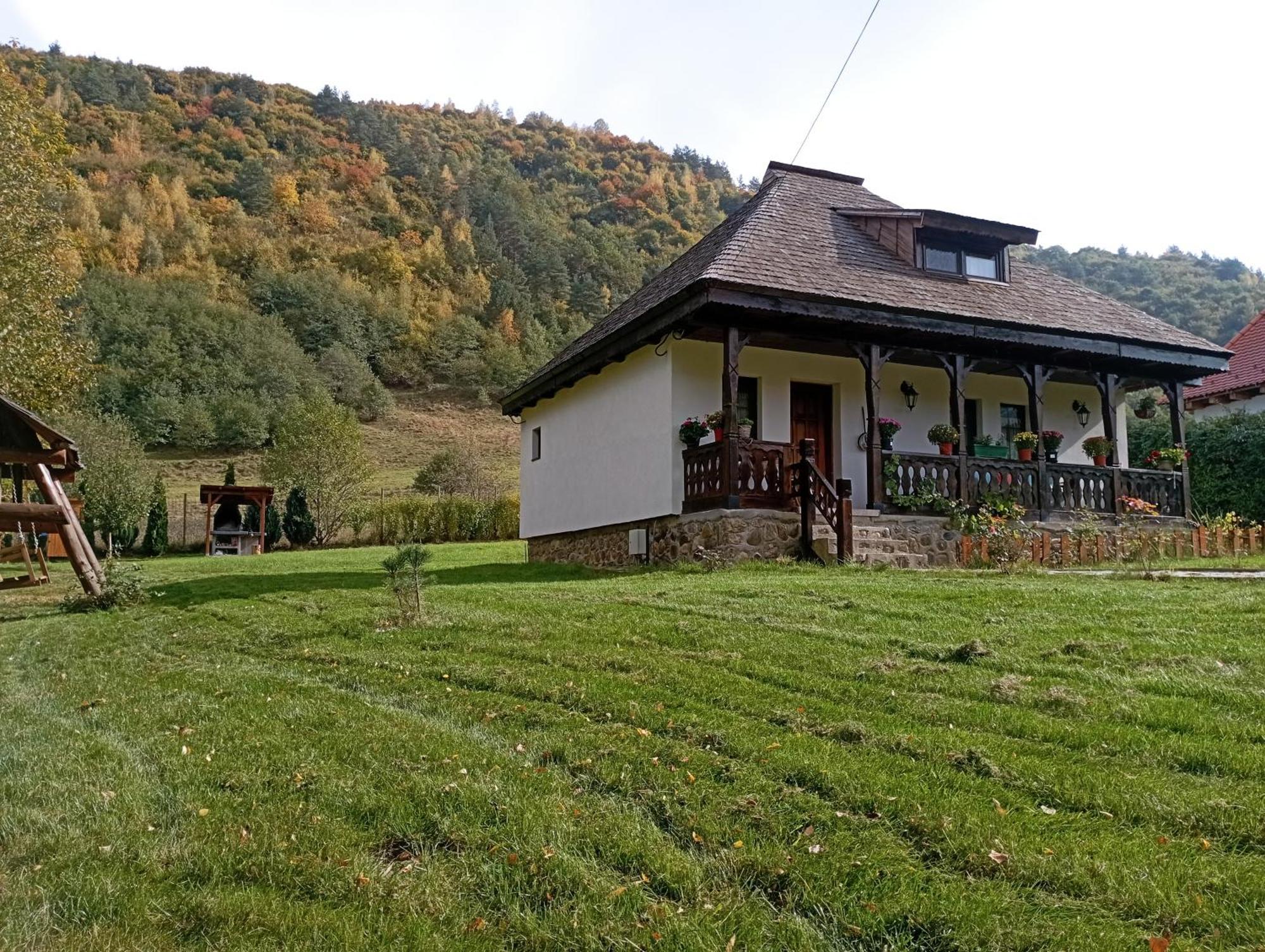 Casuta Din Rusca Sebesu de Jos