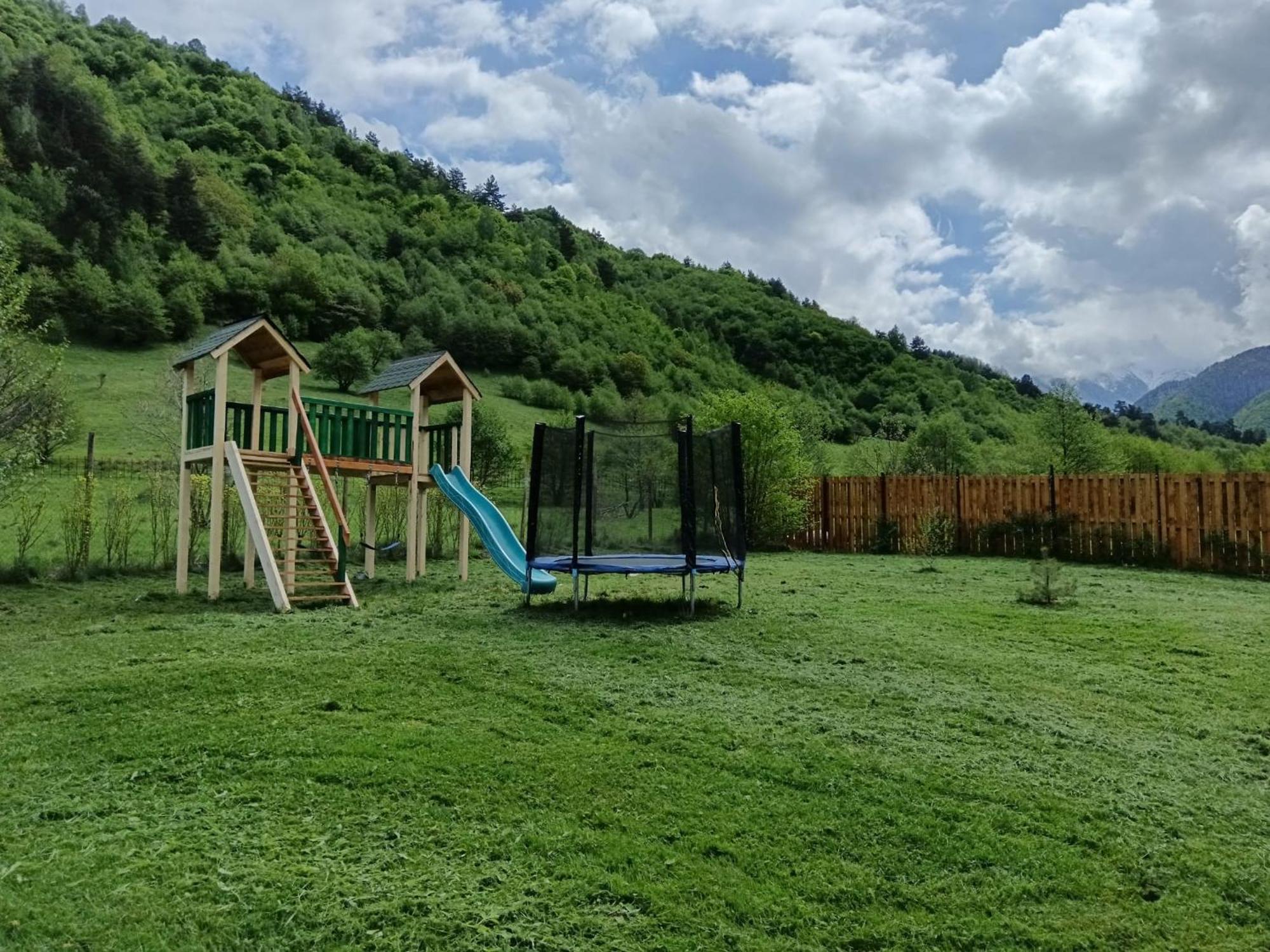Holiday home Casuta Din Rusca